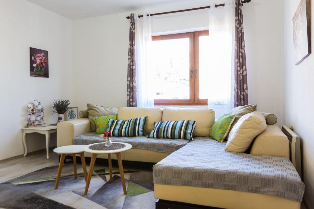 Makalu Apartment Zára Kültér fotó