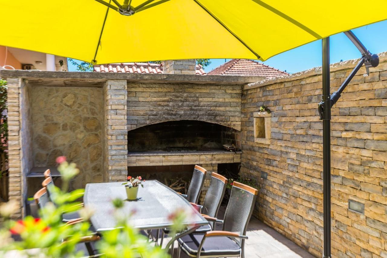Makalu Apartment Zára Kültér fotó